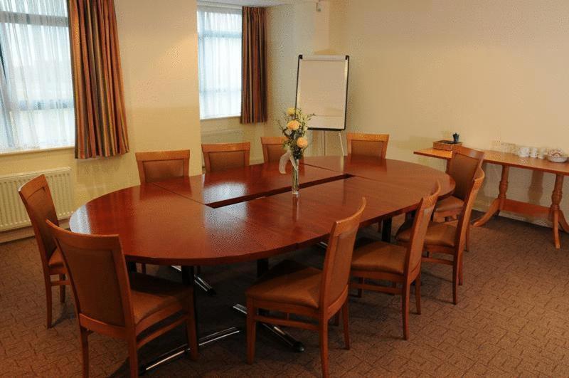 Sefton Express Hotel Ballasalla Экстерьер фото